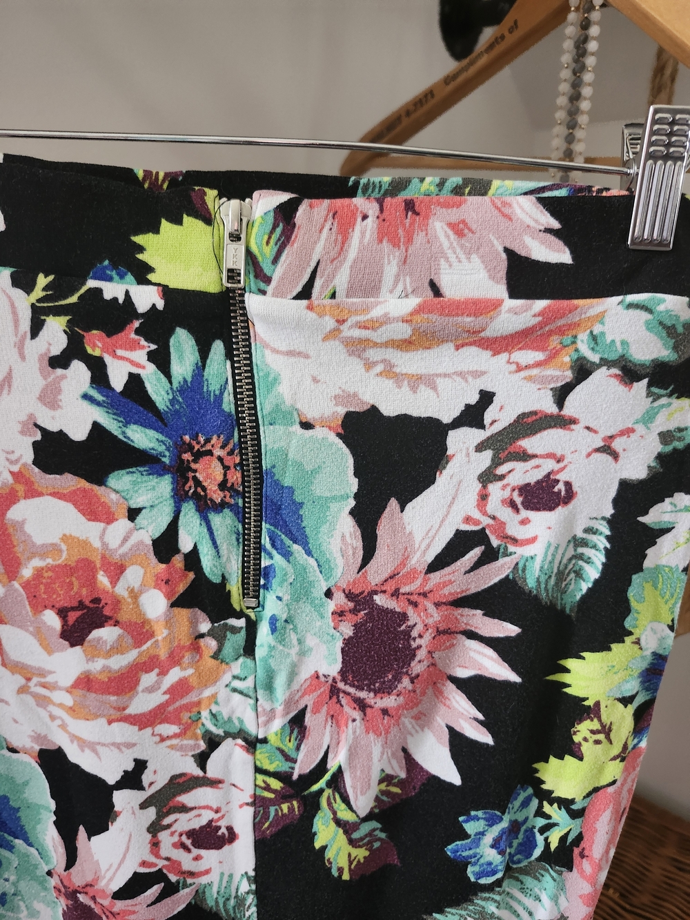 H&M Black Floral Pencil Skirt with Pink, Blue & Green Blooms - Picture 3 of 4
